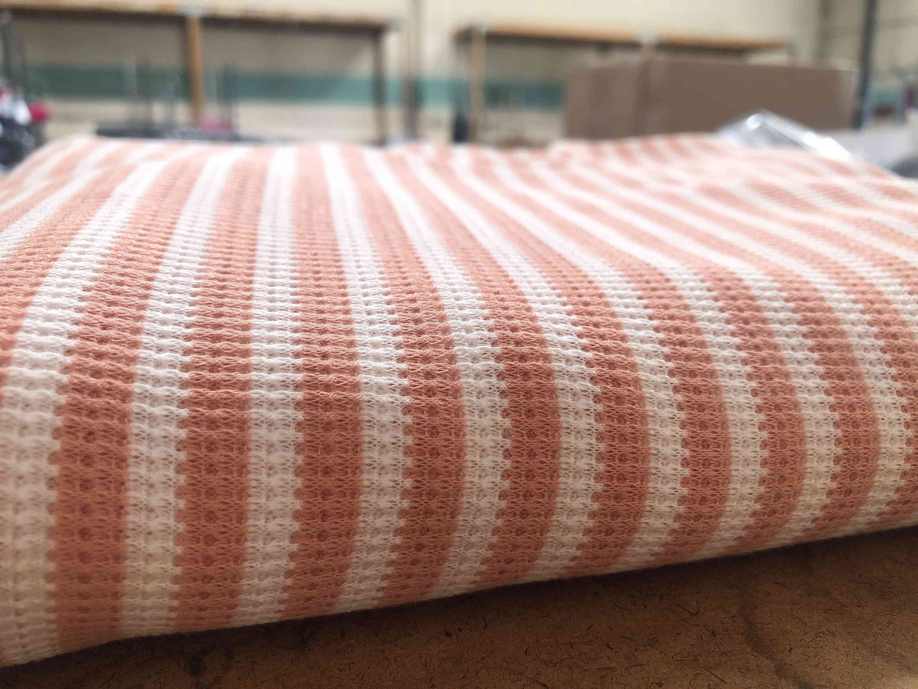 Tissu tricoté côtelé 2x1 tissu côtelé extensible et doux au mètre