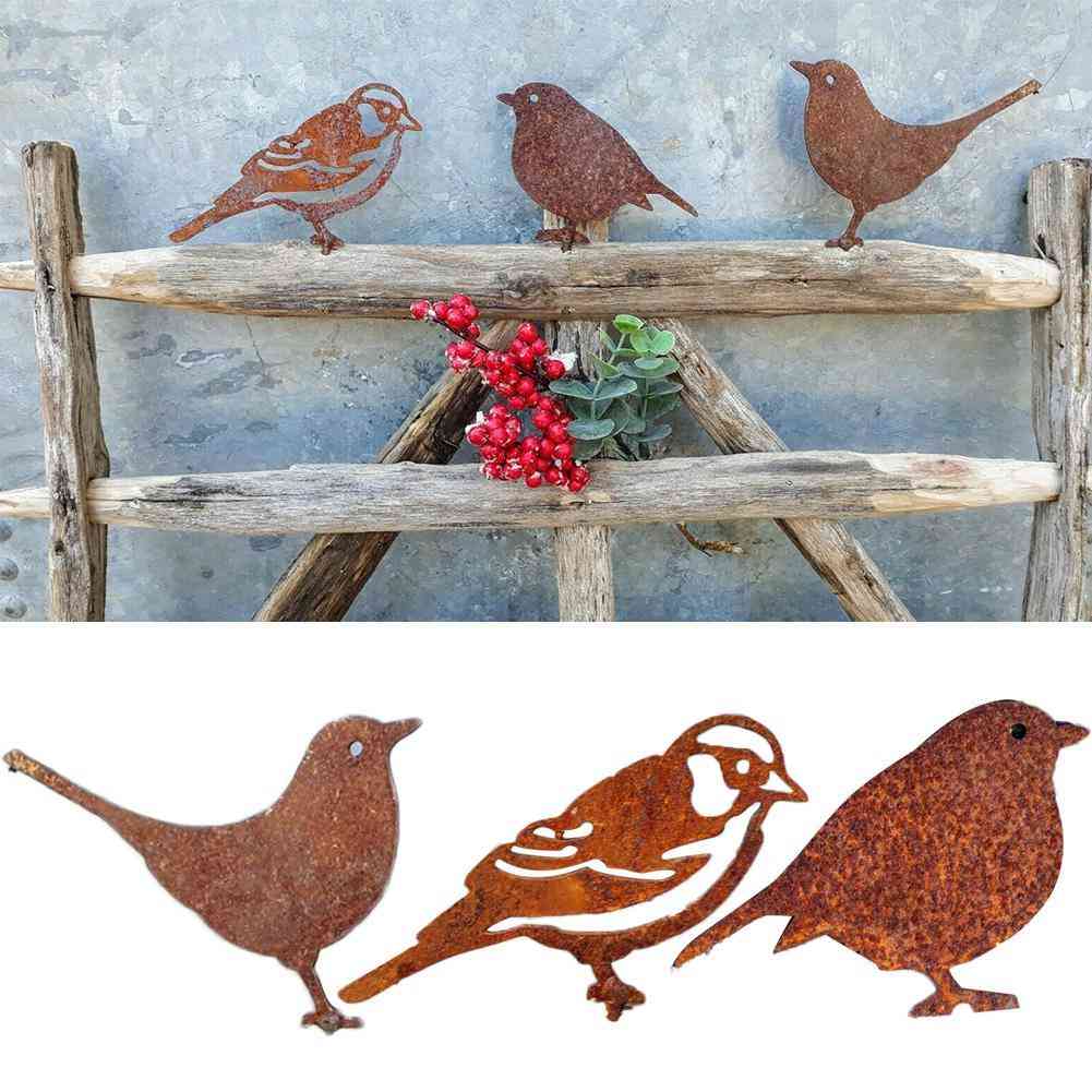 Rusty Metal Bird Silhouettes Garden Fence Decor