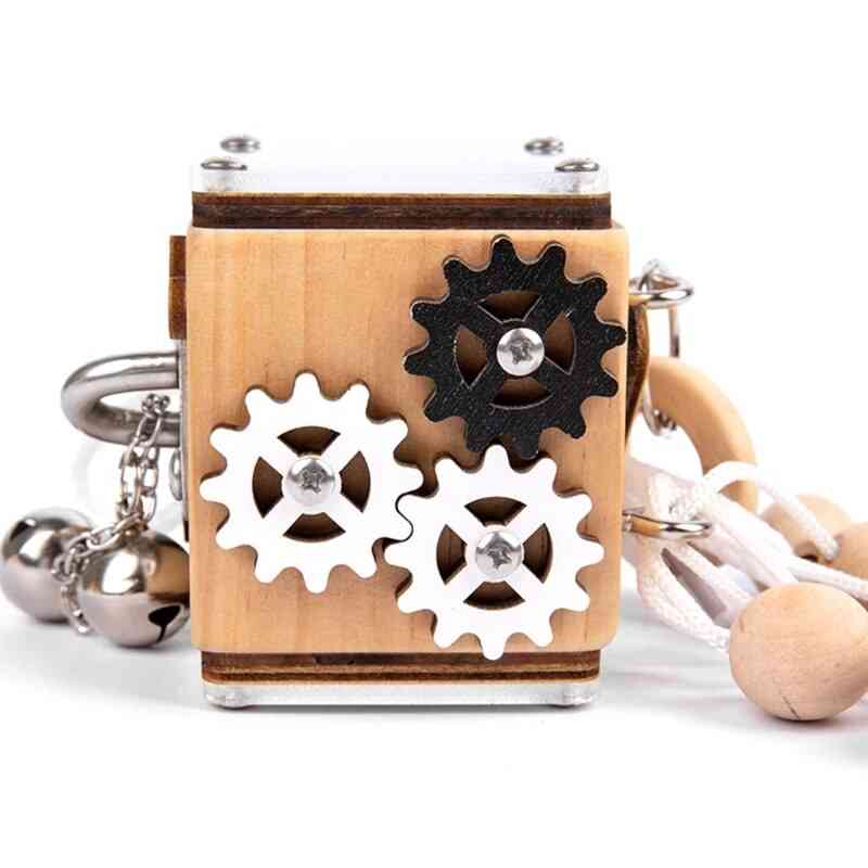 Interactive Montessori Cube Busy Blocks, Stimulation Wooden Cube