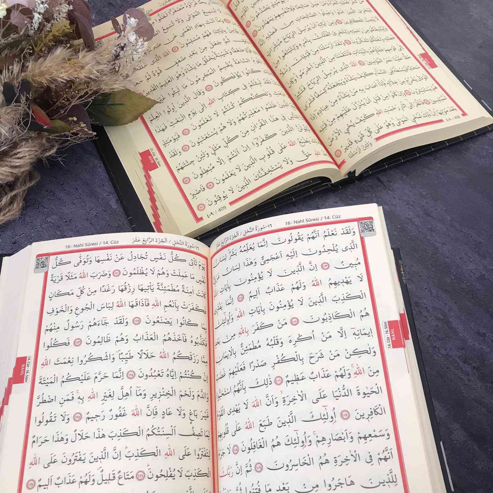Luxury Holy Quran Eid Mubarak