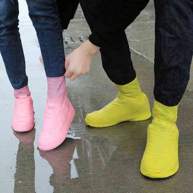 Slip-resistant Rubber Rain Boot Overshoes Covers