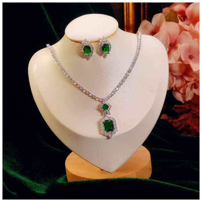 Jewelry Sets S925 Sterling Silver Emerald Gemstone Earrings Sparkling Necklace Classic Fine Jewellery Drop Shipping