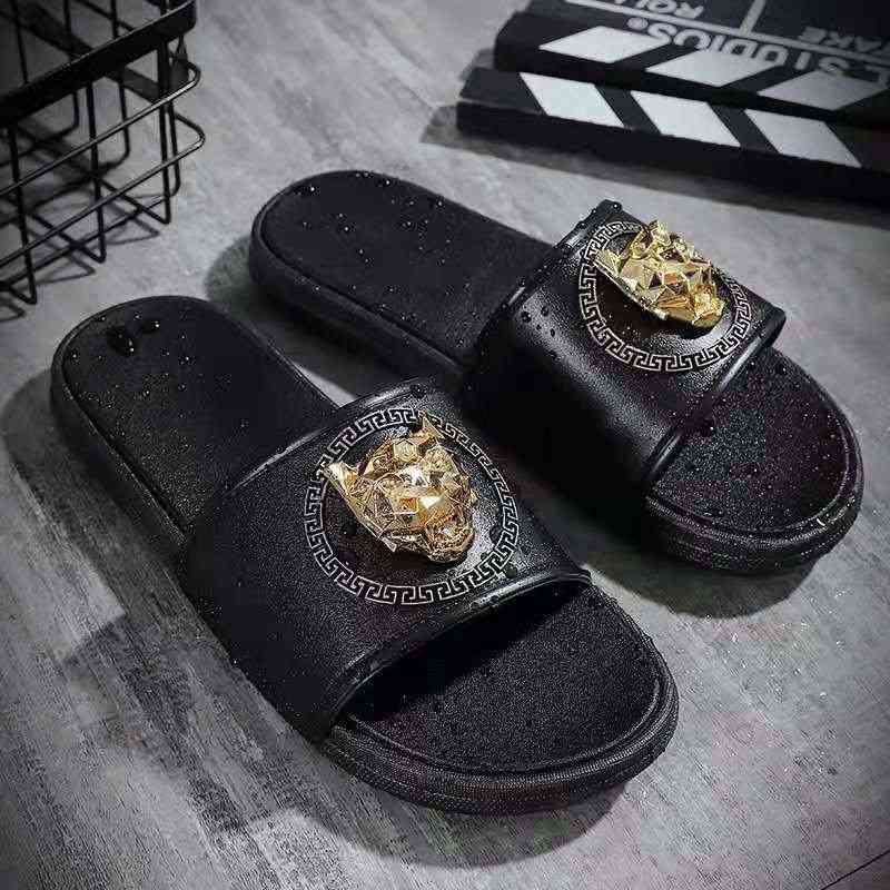 New Fashion Men Slippers Slides Summer Sandals