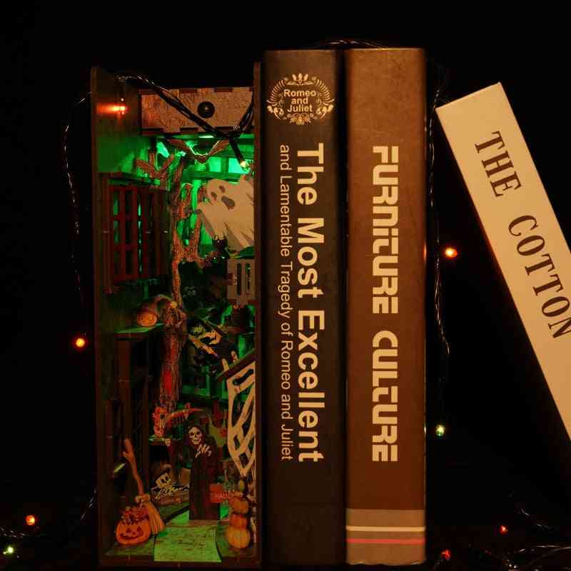 DIY halloween bokvrå hylla insatssats modell med ljus