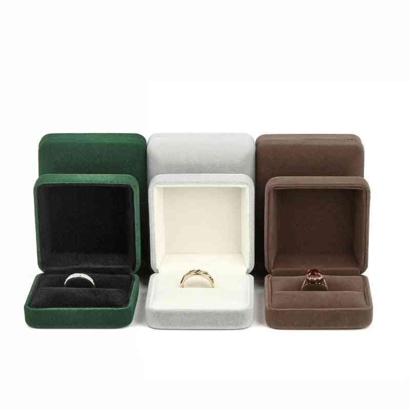 Delicate Iron Flannelette Jewelry Boxes Ring Box Bracelet And Necklace Boxes