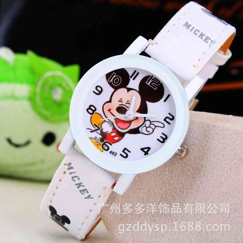 2020 New Fashion Cool Mickey Cartoon Wristwatch For Leather Digital Watches Kids Christmas Wrist Watch
