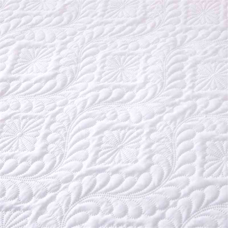 Solid Color Quilted Embossed Waterproof Mattress Protector Cover Set C